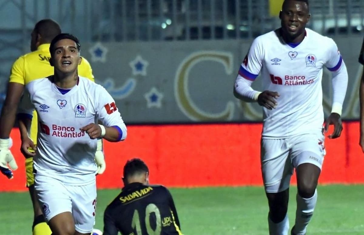 Olimpia es campeón de las vueltas y Honduras Progreso semifinalista en